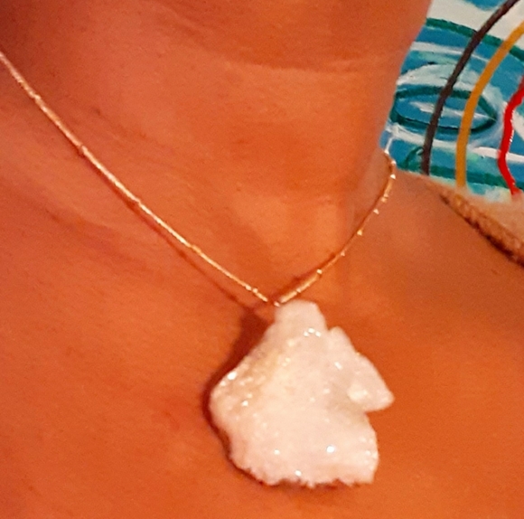 Import Brand August Quartz Geode Necklace - Picture 2 of 9